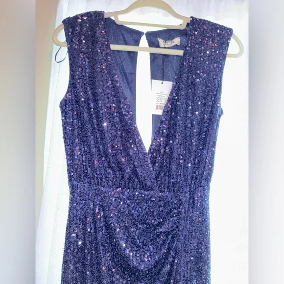 NWTS Showpo Helaena Sequin Maxi Dress US 6 - Picture 1 of 8
